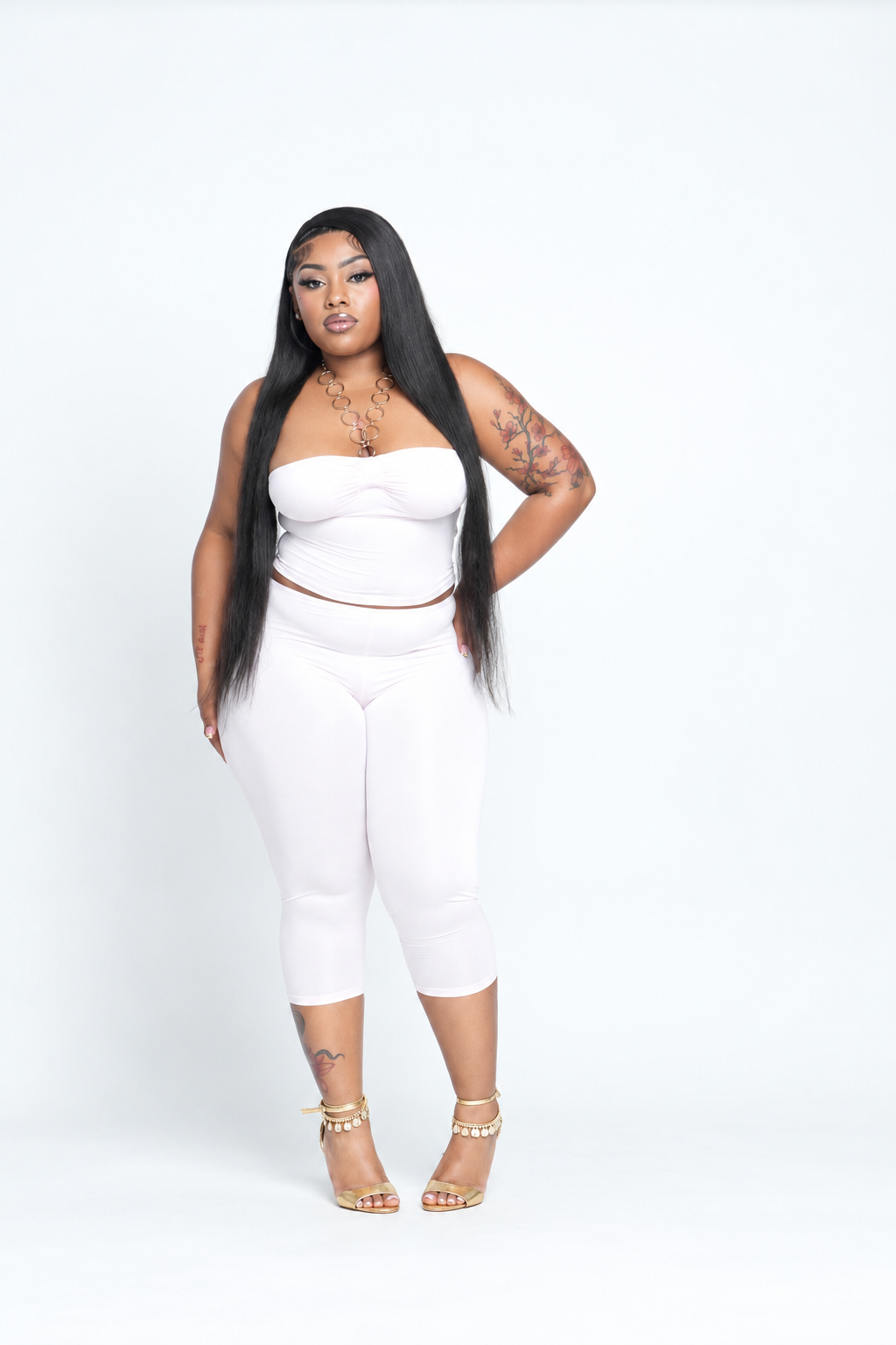 Londynn Blush Muse Chain Halter Capri Set